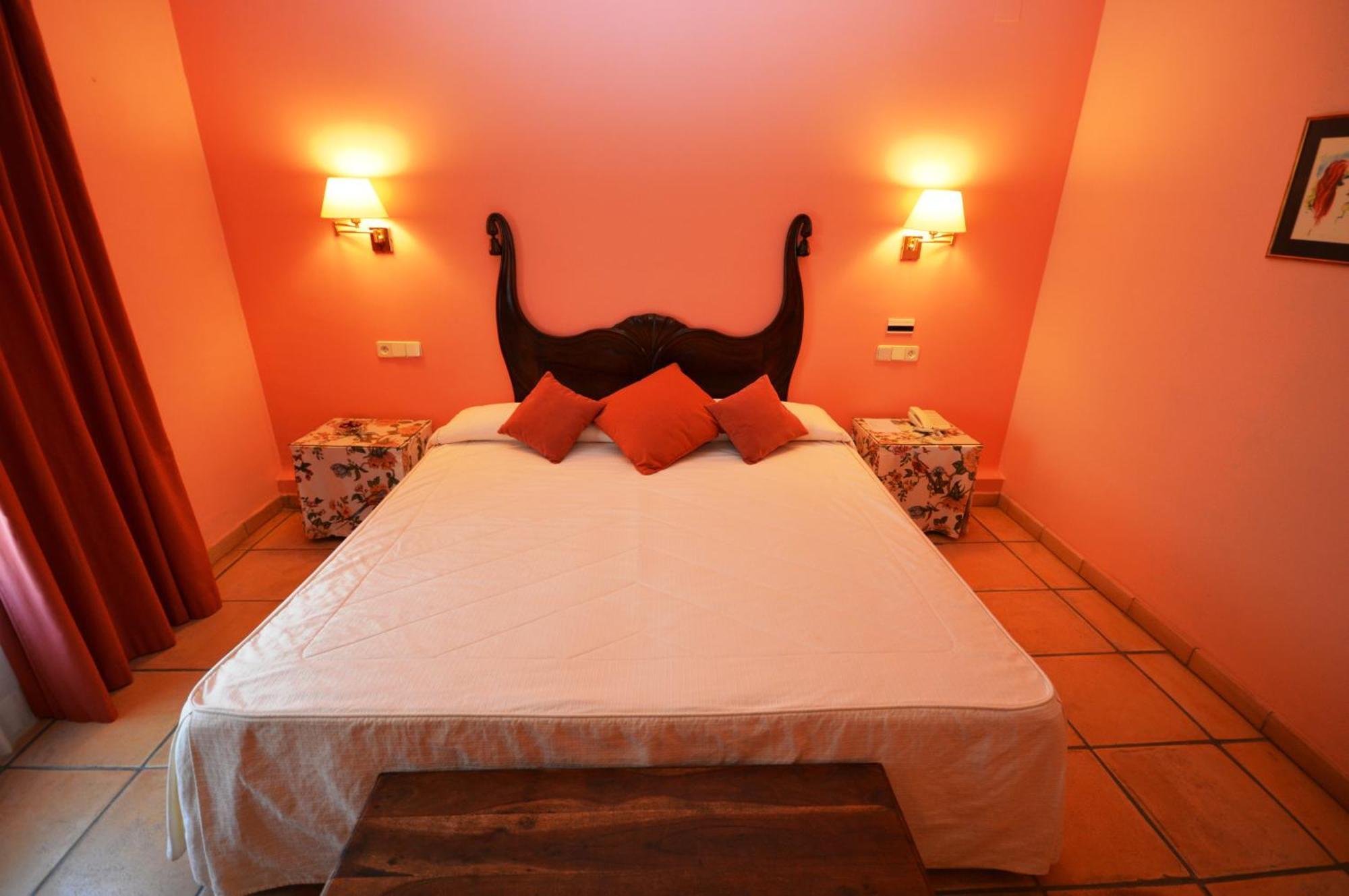 Hotel Can Ceret Sant Pere Pescador Zimmer foto