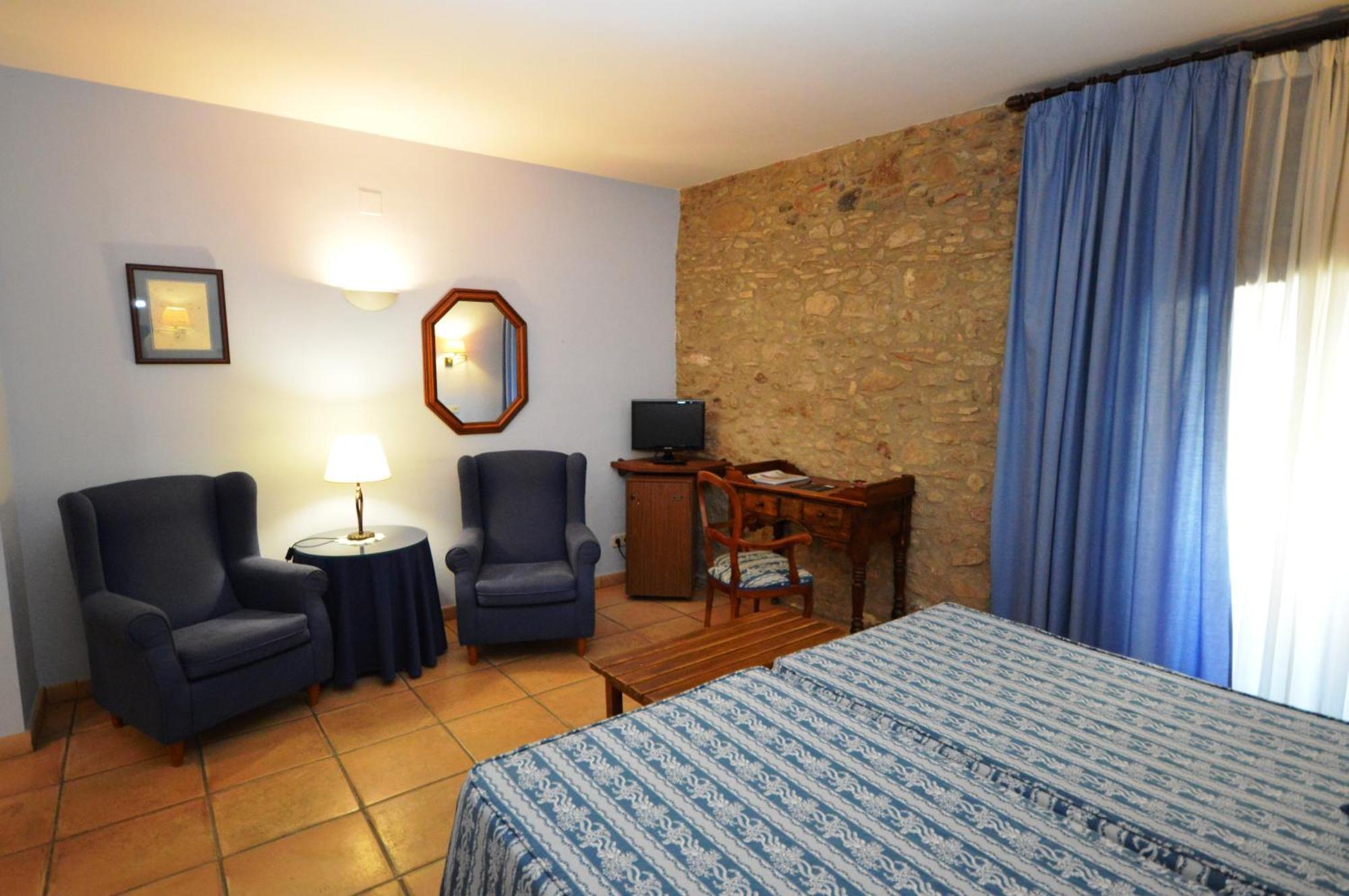 Hotel Can Ceret Sant Pere Pescador Zimmer foto